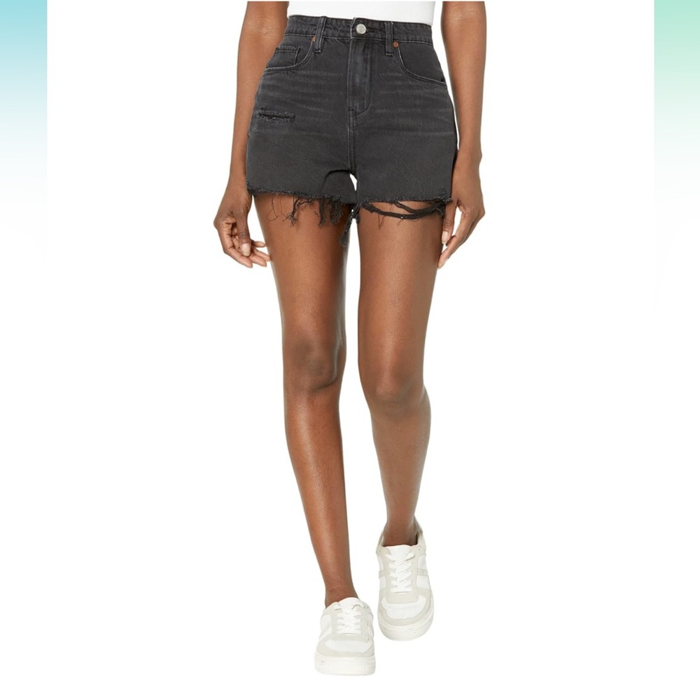 🏷️ NWT Blank NYC The Reeve High Rise Ribcage Black Distressed Denim Shorts